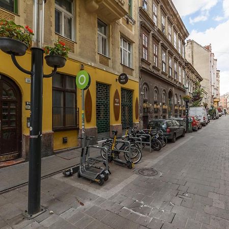 Kazinczy 10 Apartment With 3 Bedrooms Budapest Exterior foto